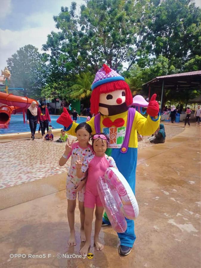 Paragon Water Themepark By Ggm *
